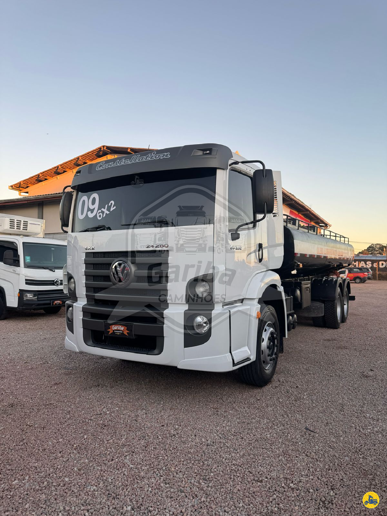 CAMINHAO VOLKSWAGEN VW 24250 Tanque Aço Truck 6x2 Gariba Caminhões FAZENDA RIO GRANDE PARANÁ PR